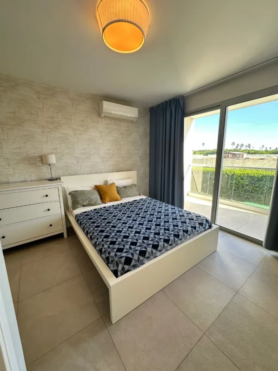 Apartamento en Primera Línea de Playa – foto 10