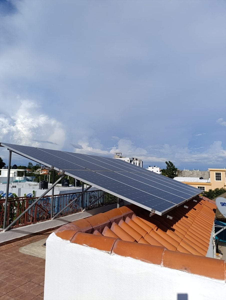 Casa de 9 hab. con piscina y paneles solares – foto 4