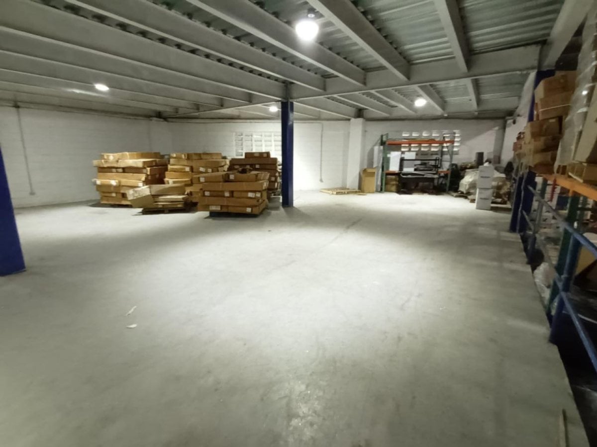 Nave industrial en alquiler – foto 7
