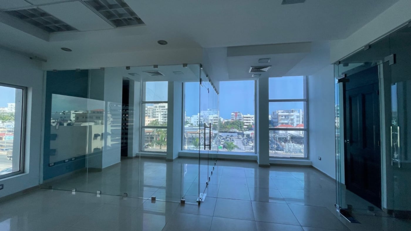 Local de oficina en edificio Profesional – foto 11