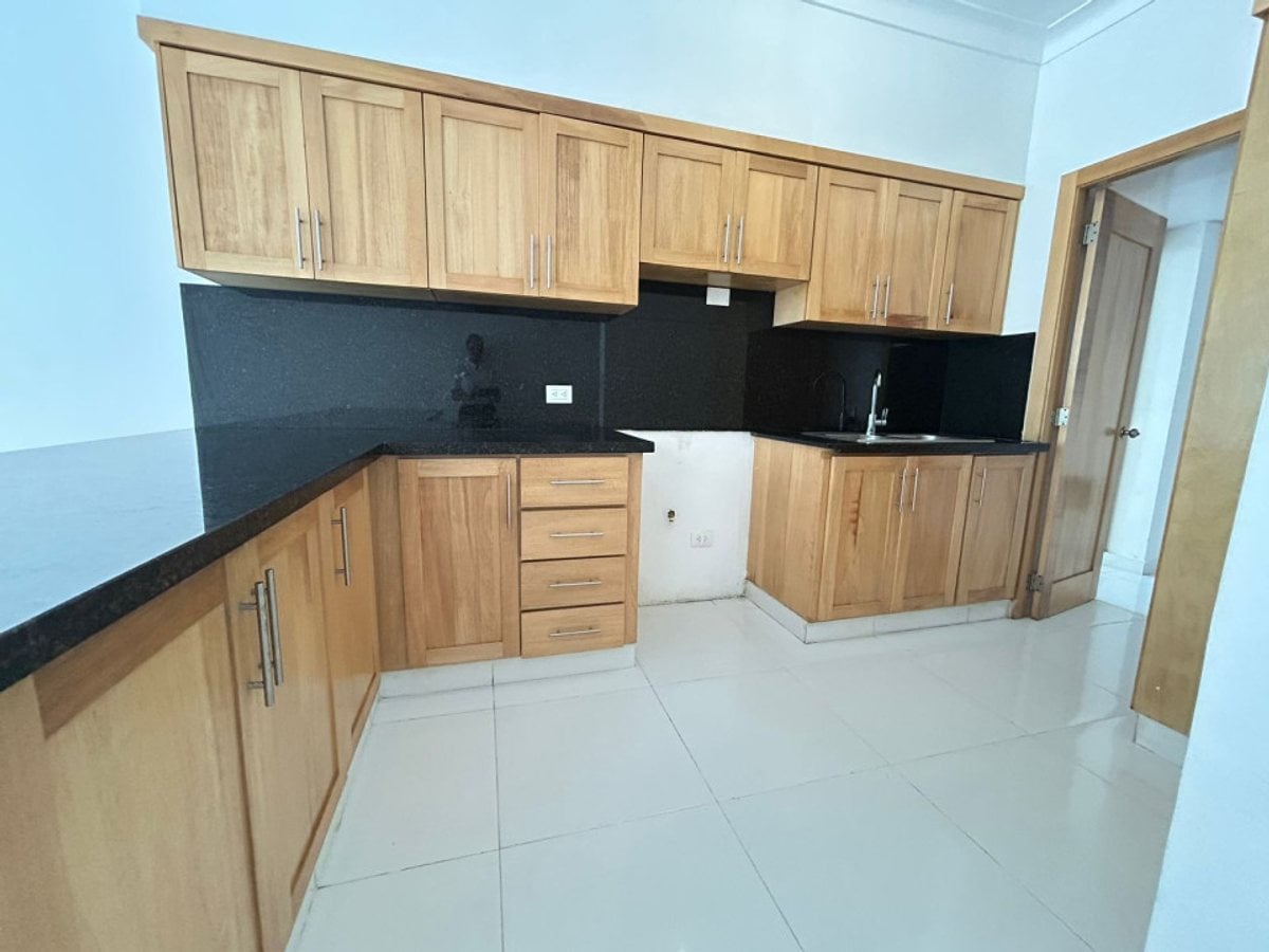 Apartamento en Los Próceres, 3er piso – foto 3