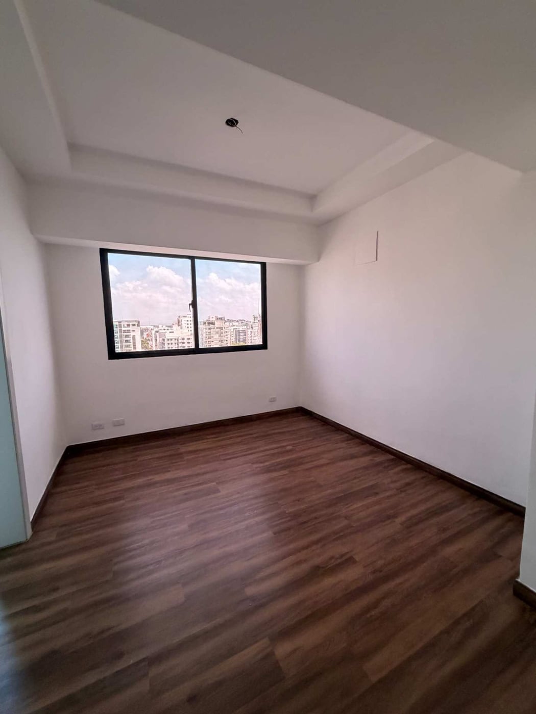 PENTHOUSE, EVARISTO MORALES – foto 9