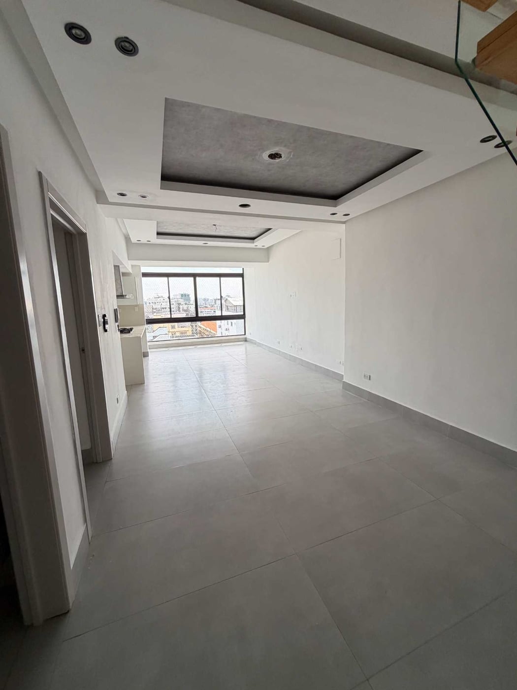 PENTHOUSE, EVARISTO MORALES – foto 2