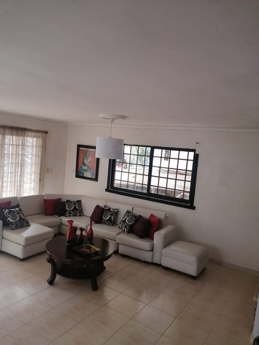 Casa En Colinas De Los Ríos, Santo Domingo De Guzm – foto 3