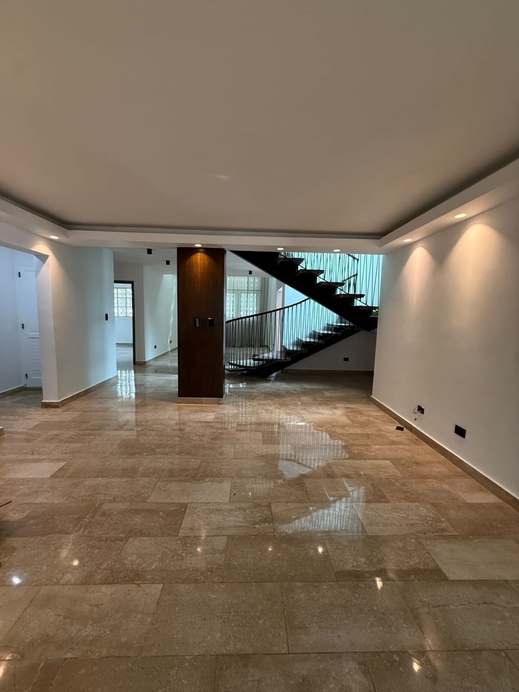 Alquiler de oficinas corporativas amuebladas – foto 9