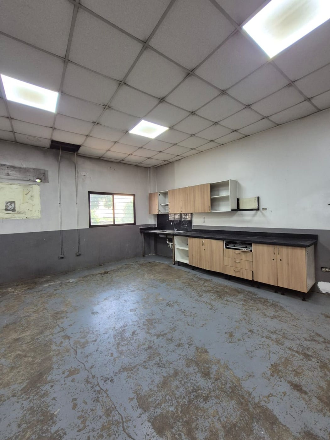 Nave industrial en alquiler 965 m² ensanche quisqu – foto 7