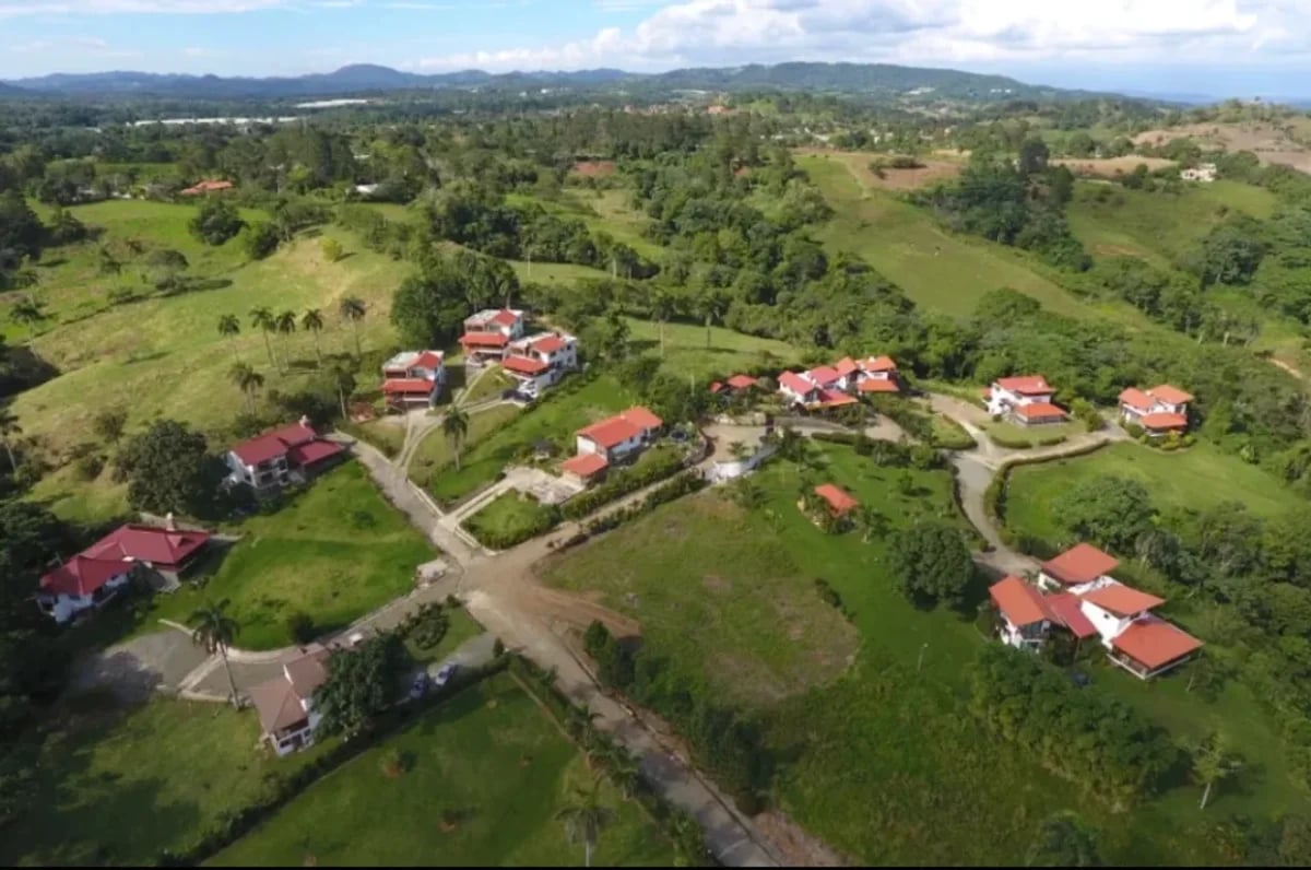 TERRENO EN VENTA, JARABACOA – foto 1