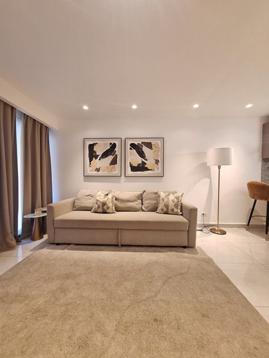 Apartamento amueblado en Evaristo Morales – foto 3