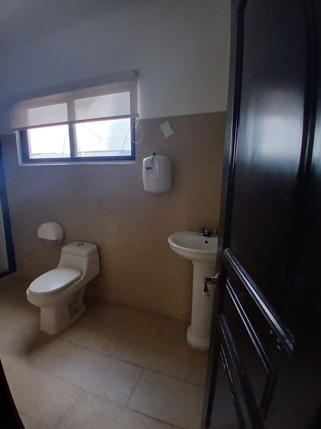 LOCAL COMERCIAL EN VENTA 151 M² EVARISTO MORALES – foto 12
