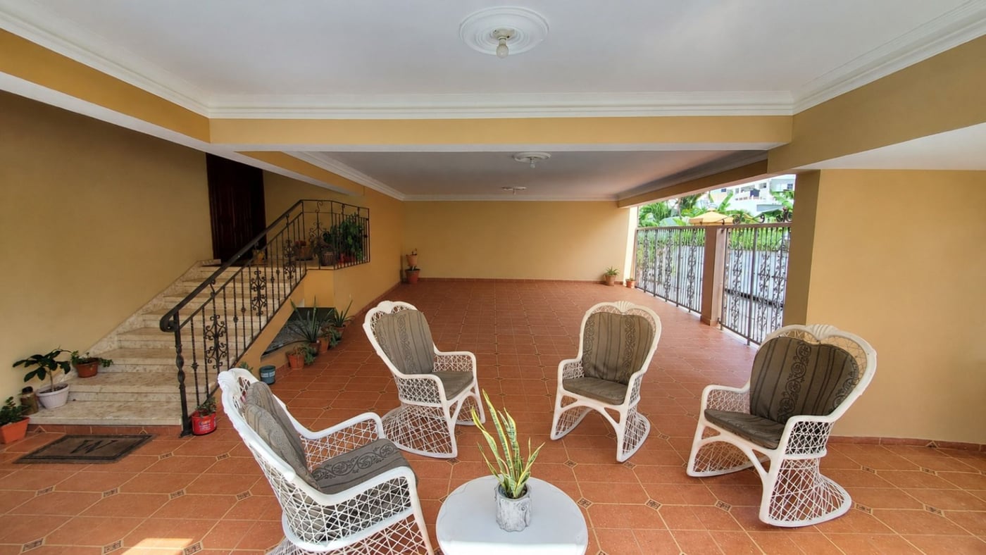 CASA EN VENTA 4 DORMITORIOS SANTO DOMINGO ESTE SAN – foto 2