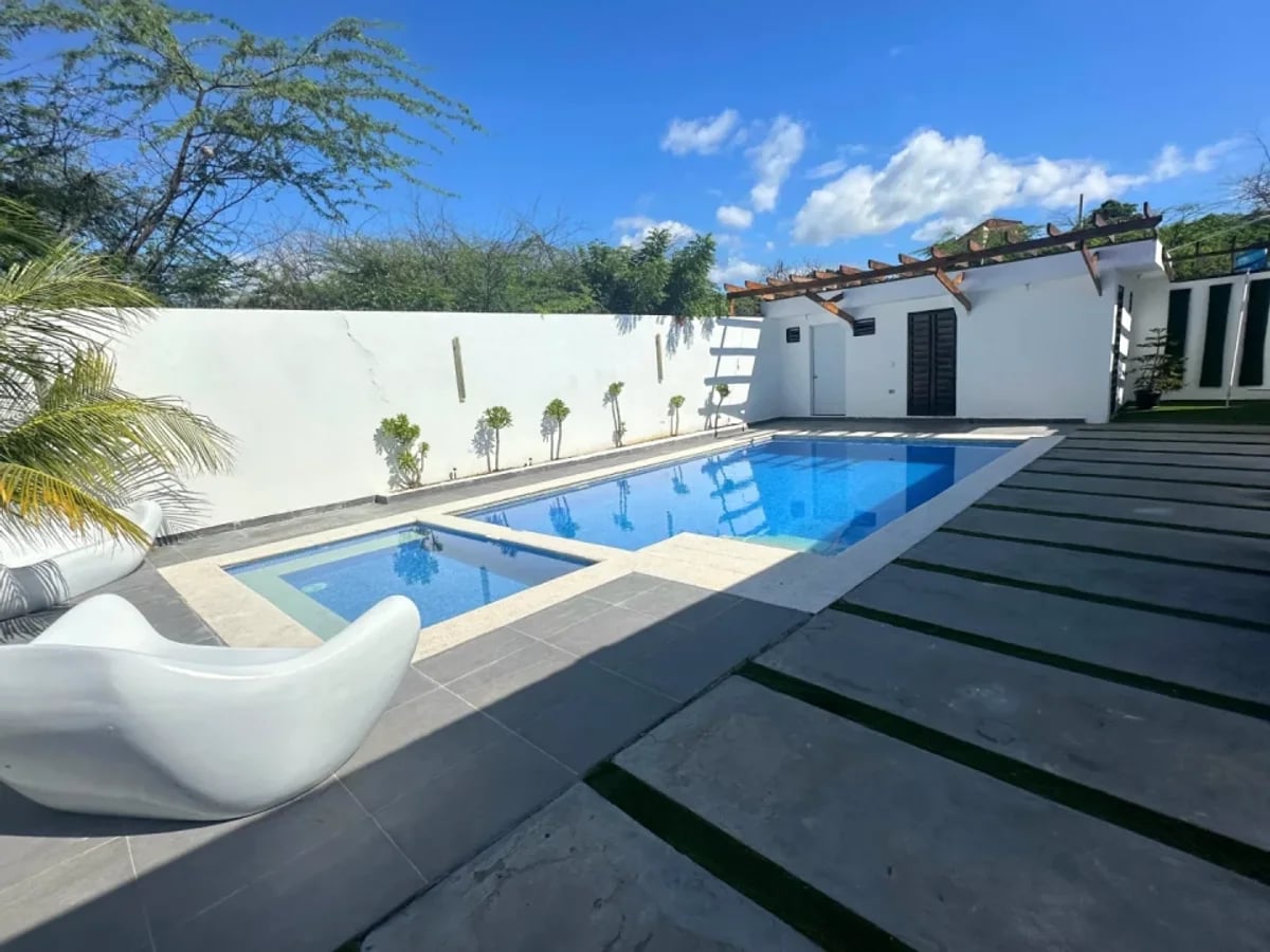 Casa amueblada en Baní, Matanzas Abajo – foto 6