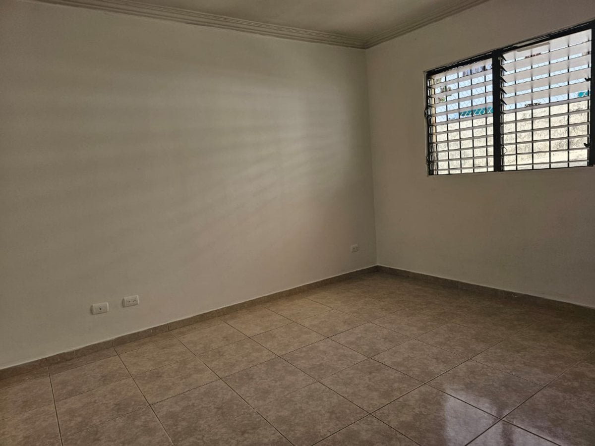 Apartamento en Altos de Arroyo Hondo, Santo Domingo – foto 4