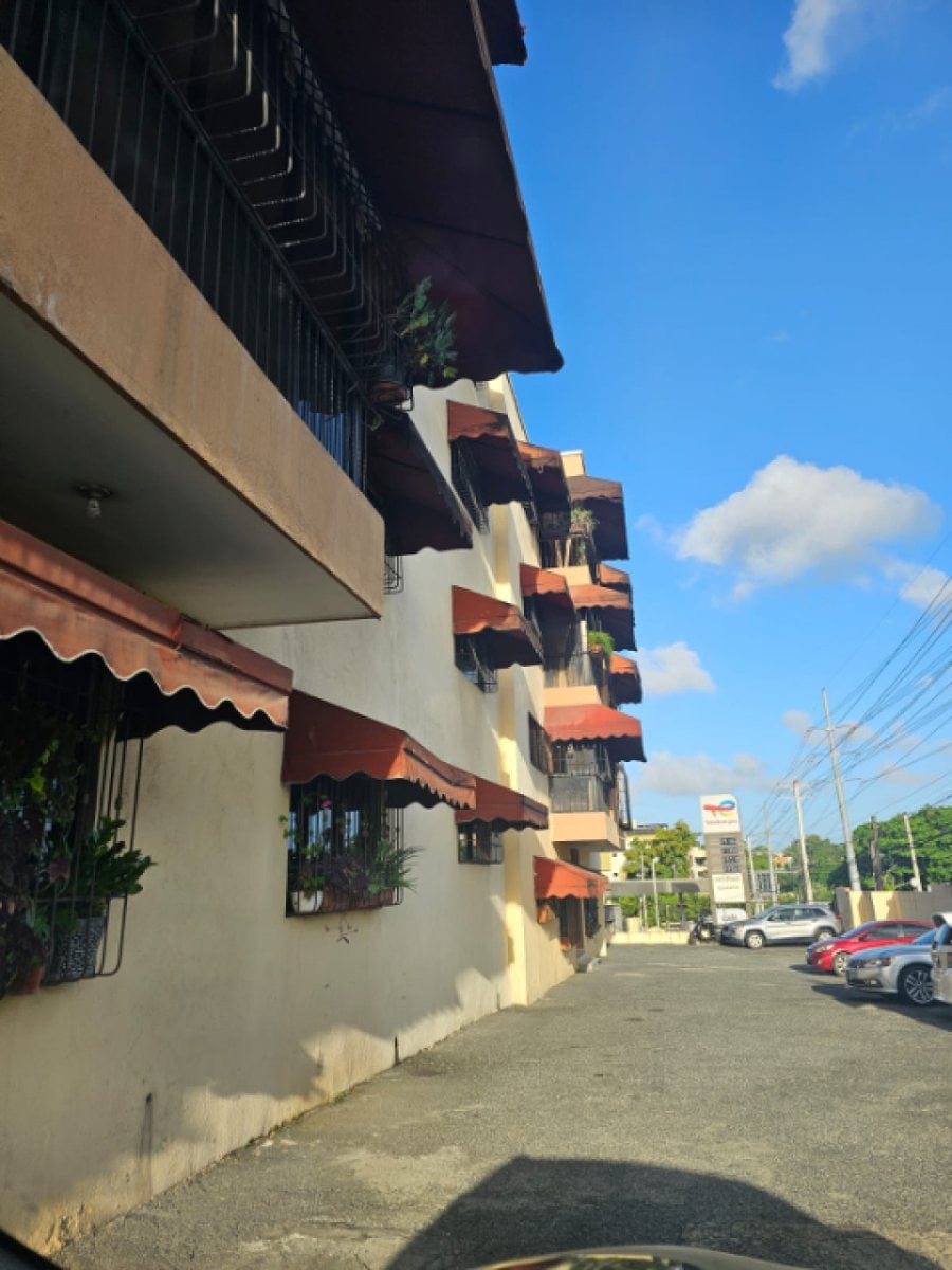 Apartamento en Altos de Arroyo Hondo, Santo Domingo – foto 2