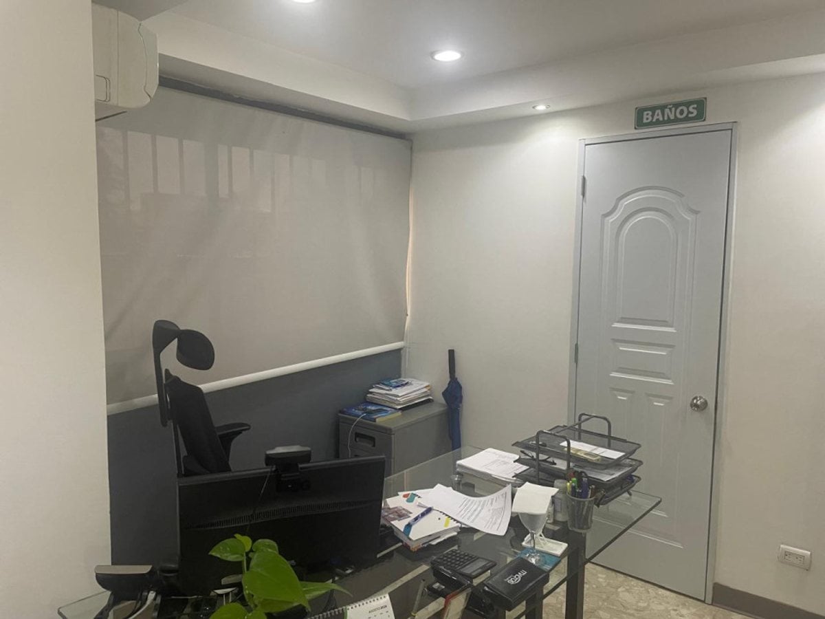Local de oficina en alquiler – foto 8