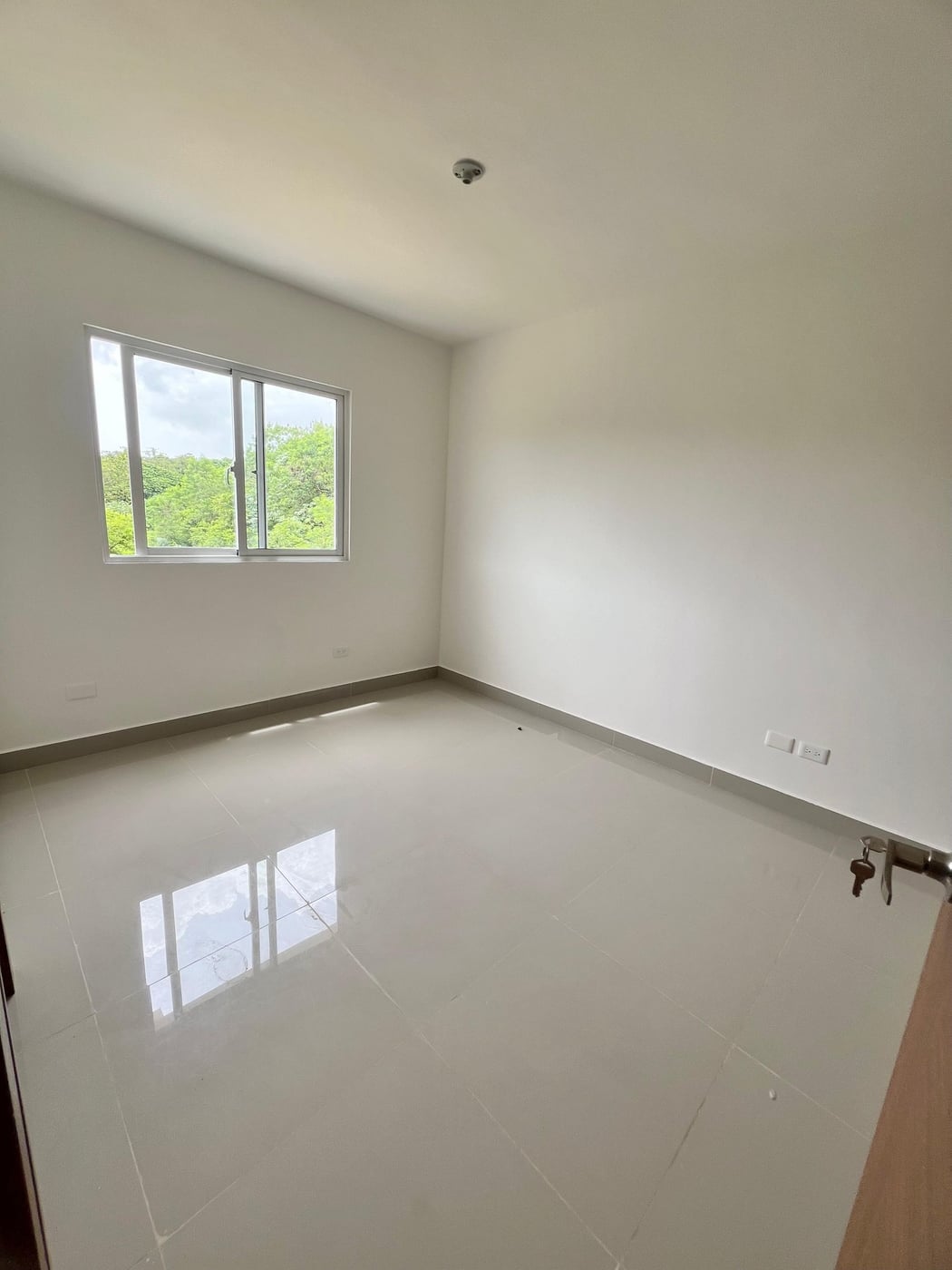 Apartamento en Alquiler Av. Republica de Colombia – foto 8
