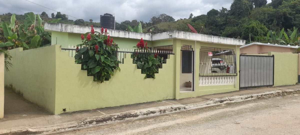 Casa en Pedernales, Sector La Altagracia – foto 1