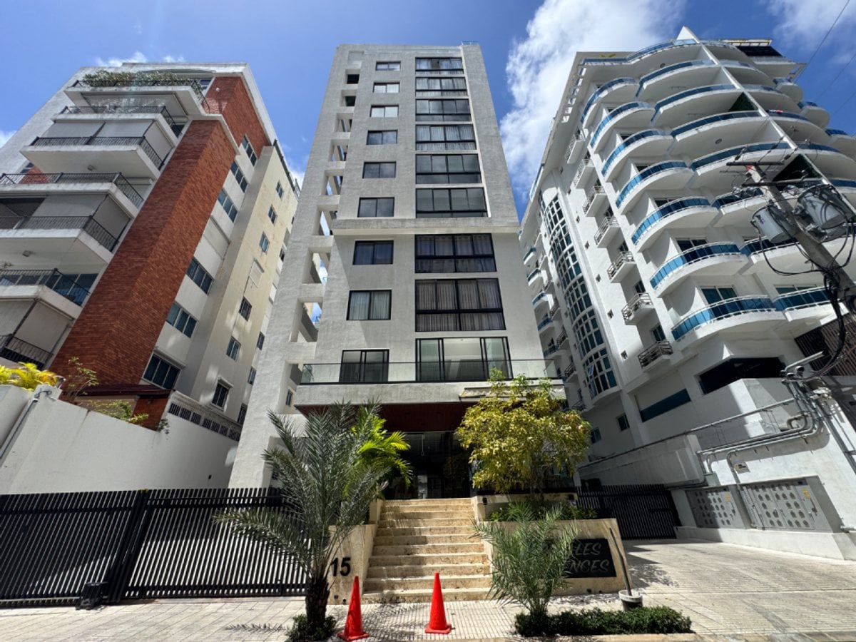 Apartamento Moderno en Venta Ensanche Serrallés – foto 1