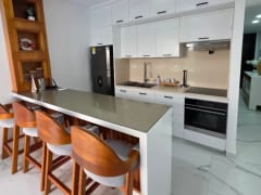 Amplio apartamento en alquiler en Cap Cana con piscina – foto 5