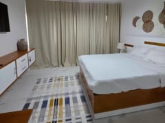 Amplio apartamento en alquiler en Cap Cana con piscina – foto 9