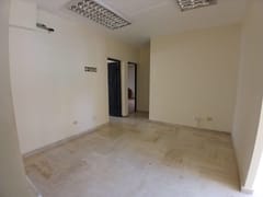 Local comercial de 151 m² en Evaristo Morales – foto 11