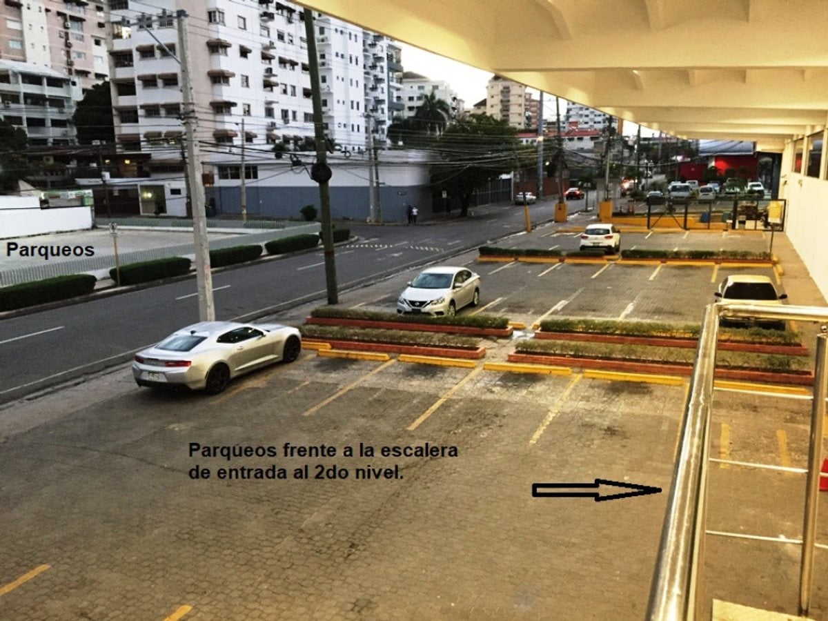 Local comercial en Ensanche Naco, Santo Domingo – foto 4