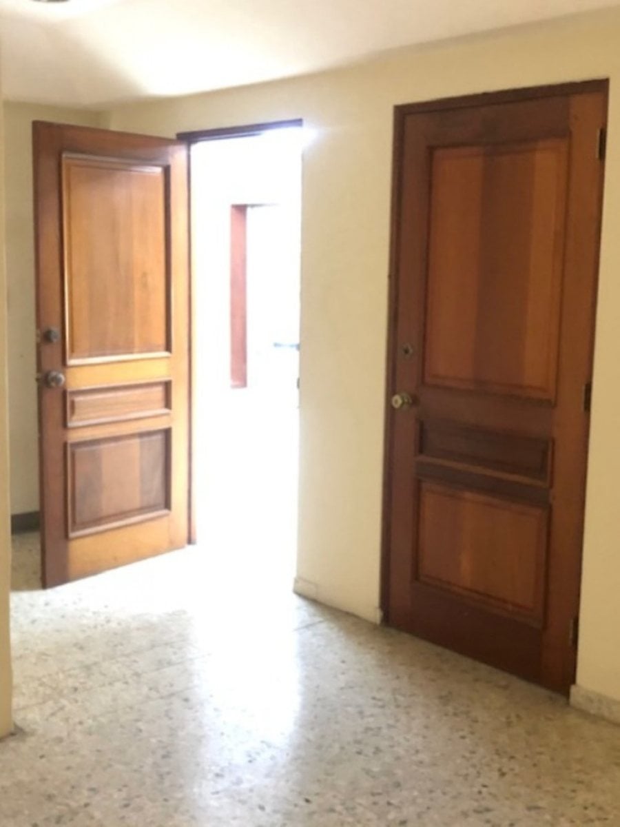 Local De Oficina En Ensanche La Fé, Santo Domingo – foto 1