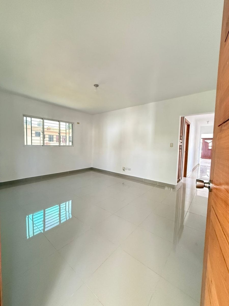 Se alquila casa en miramar – foto 2