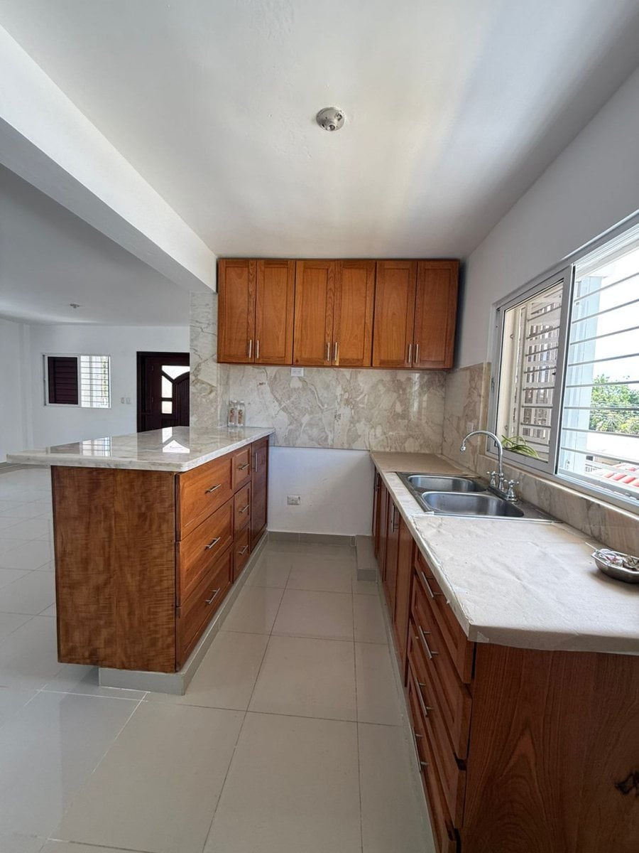 Se alquila casa en miramar – foto 12