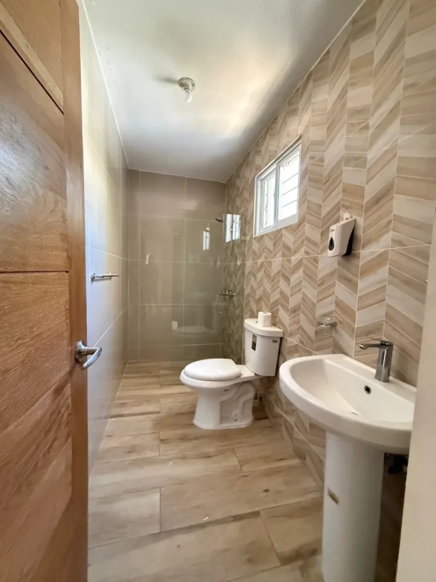 Se alquila casa en miramar – foto 3