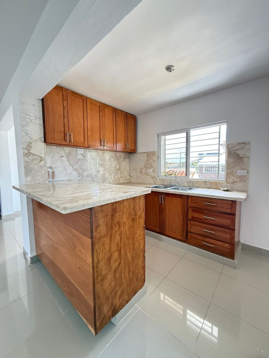 Se alquila casa en miramar – foto 11