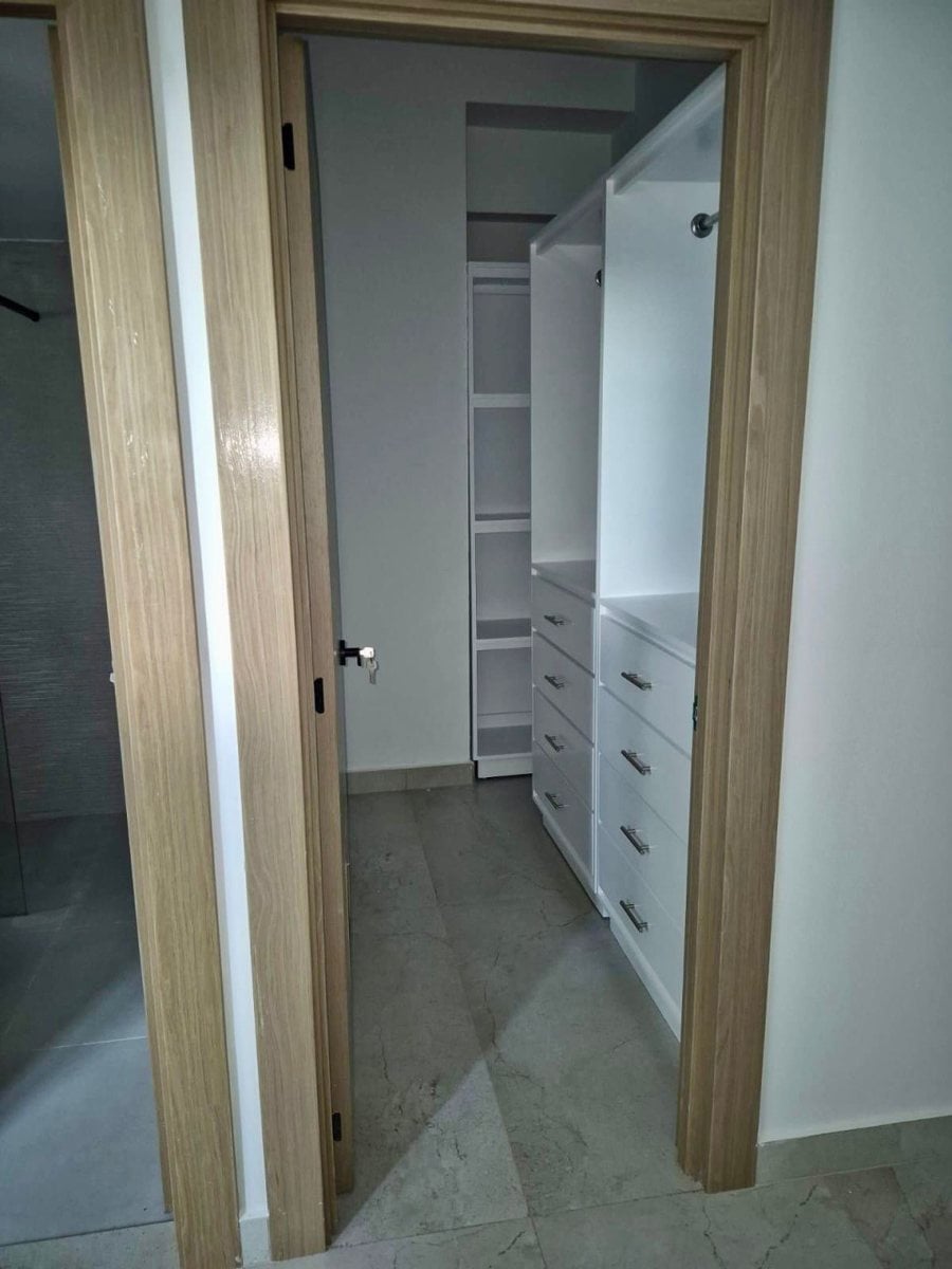 Apartamento en Evaristo Morales – foto 1