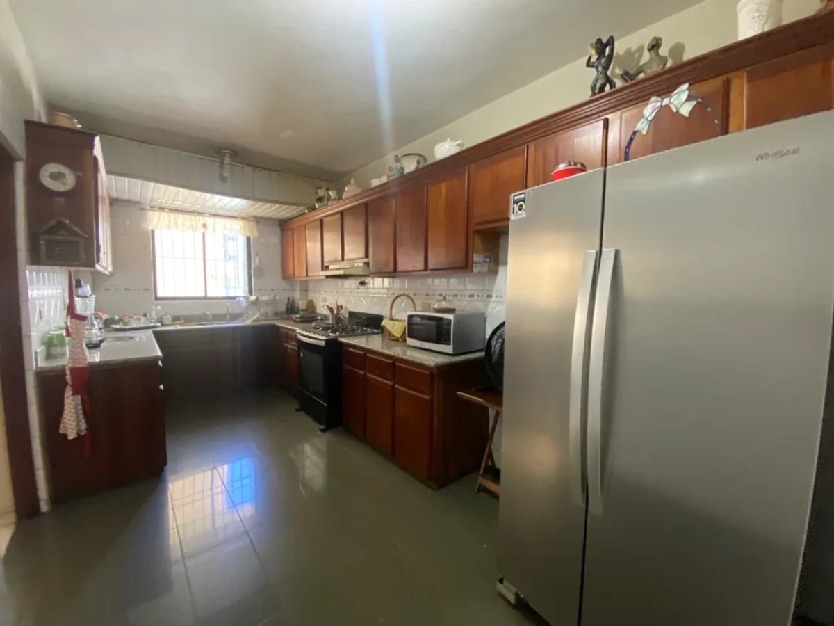 Apartamento en Torre Clásica, Naco – foto 6