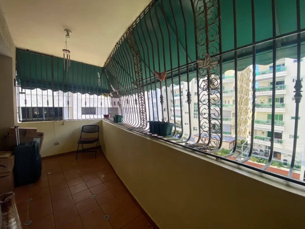 Apartamento en Torre Clásica, Naco – foto 3