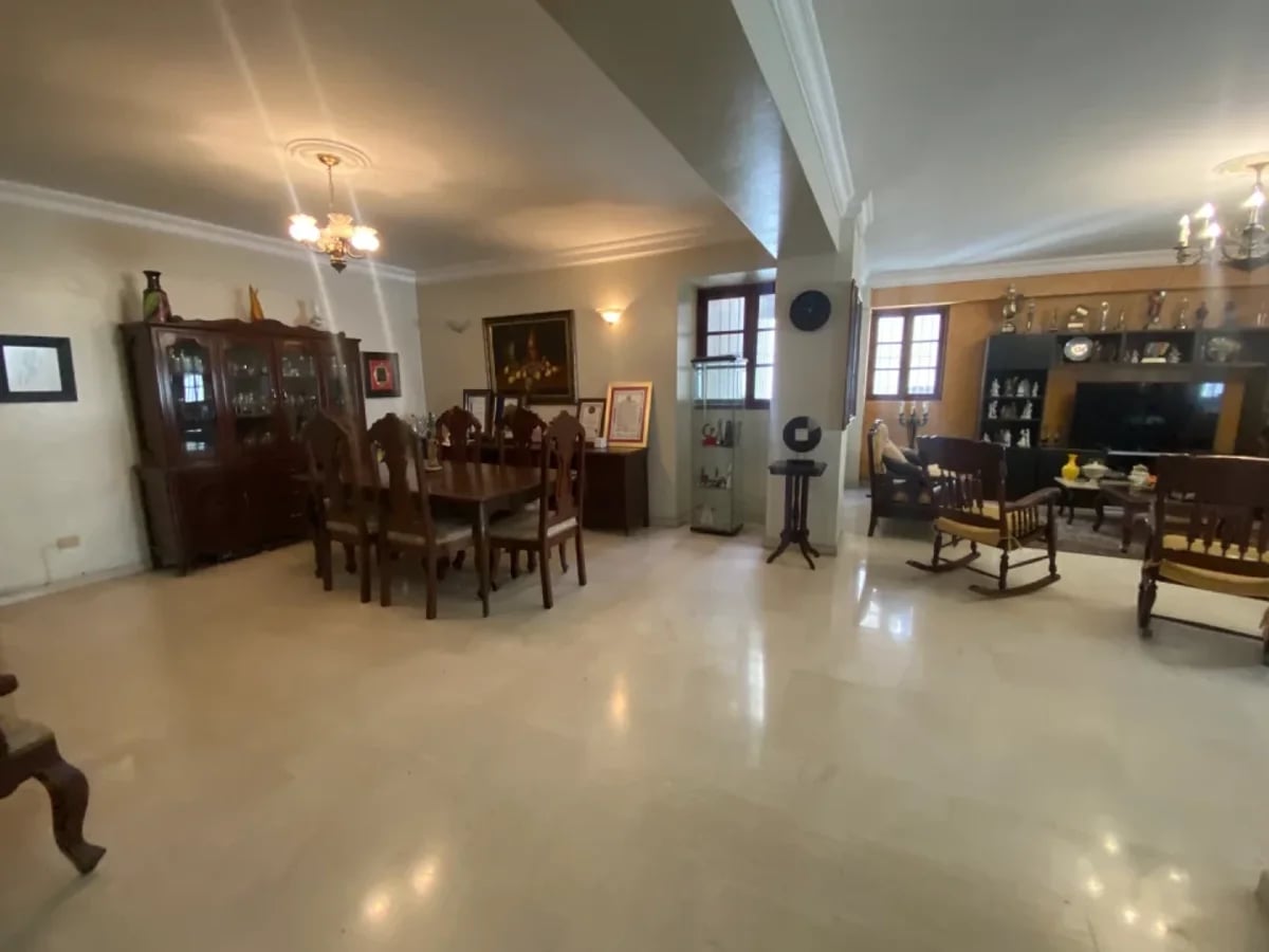 Apartamento en Torre Clásica, Naco – foto 4