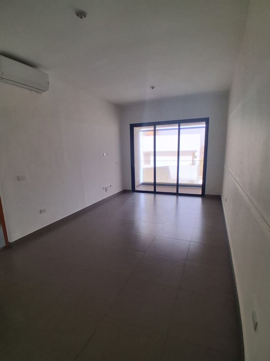Apartamento 2 Hab, Línea Blanca y Vista a Parque – foto 4