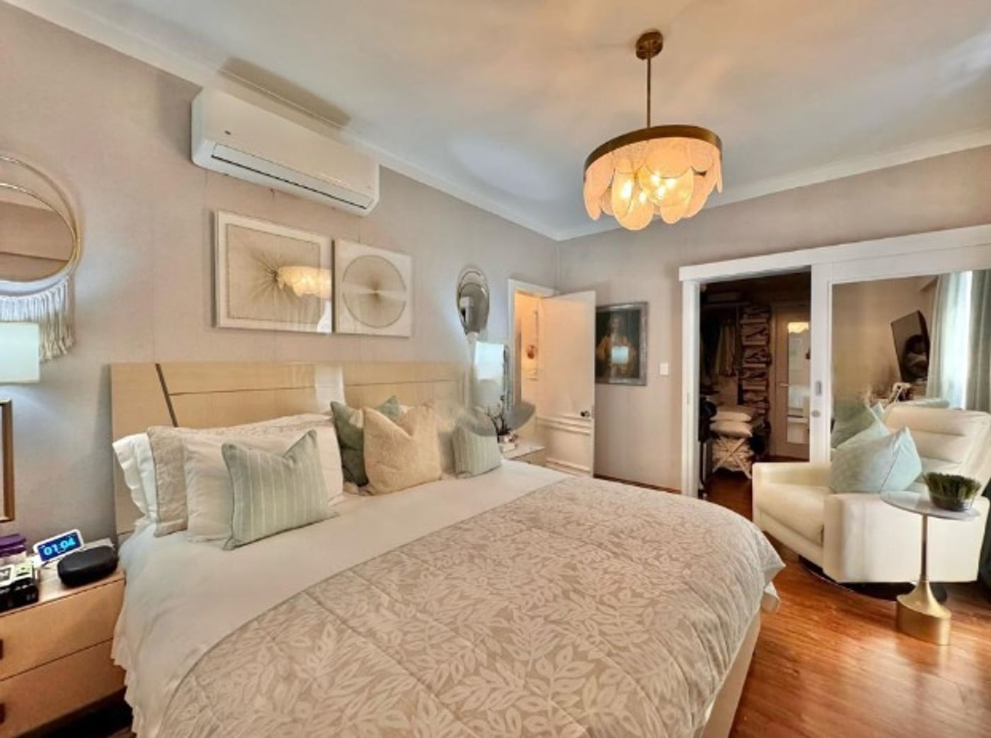 VENTA DE EXCLUSIVO APTO EN EVARISTO MORALES – foto 9