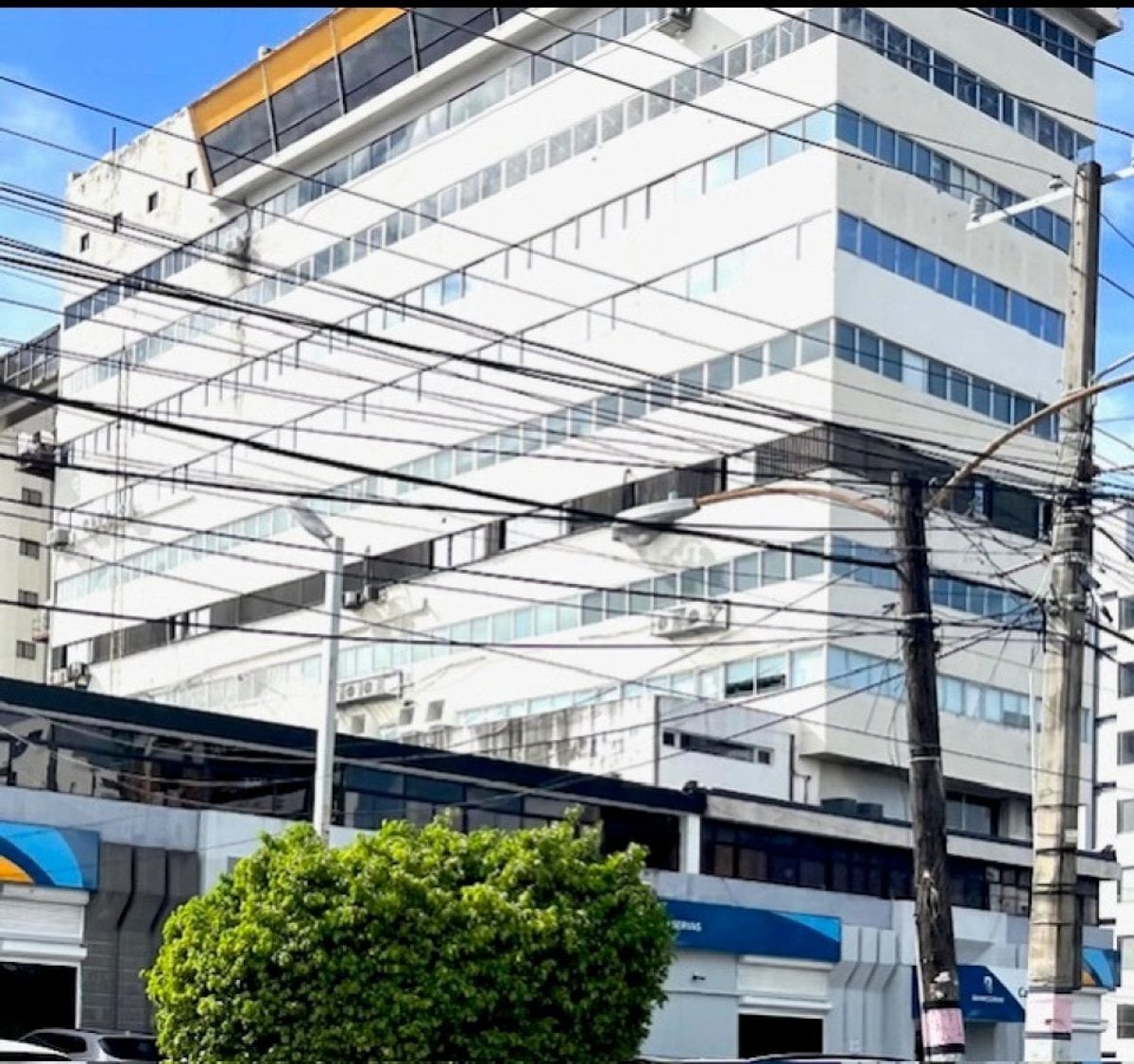 Oficina en venta 614 m² ensanche naco santo doming – foto 1