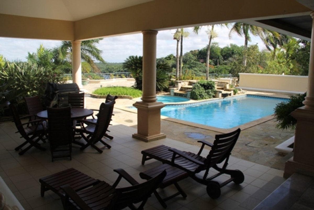 Casa de Lujo en Cuesta Hermosa II, Santo Domingo – foto 10