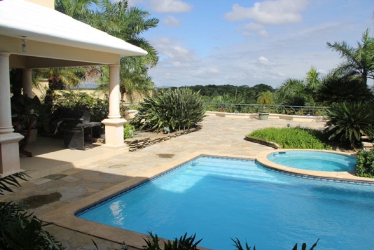 Casa de Lujo en Cuesta Hermosa II, Santo Domingo – foto 5