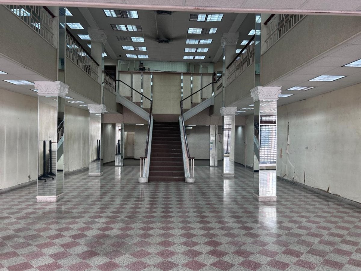 Local Comercial en Aquiler en el Conde Peatonall – foto 1