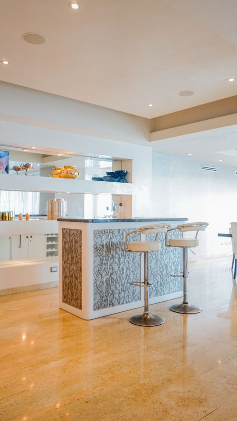 VENTA DE OPORTUNIDAD APTO CON VISTA AL MAR – foto 12