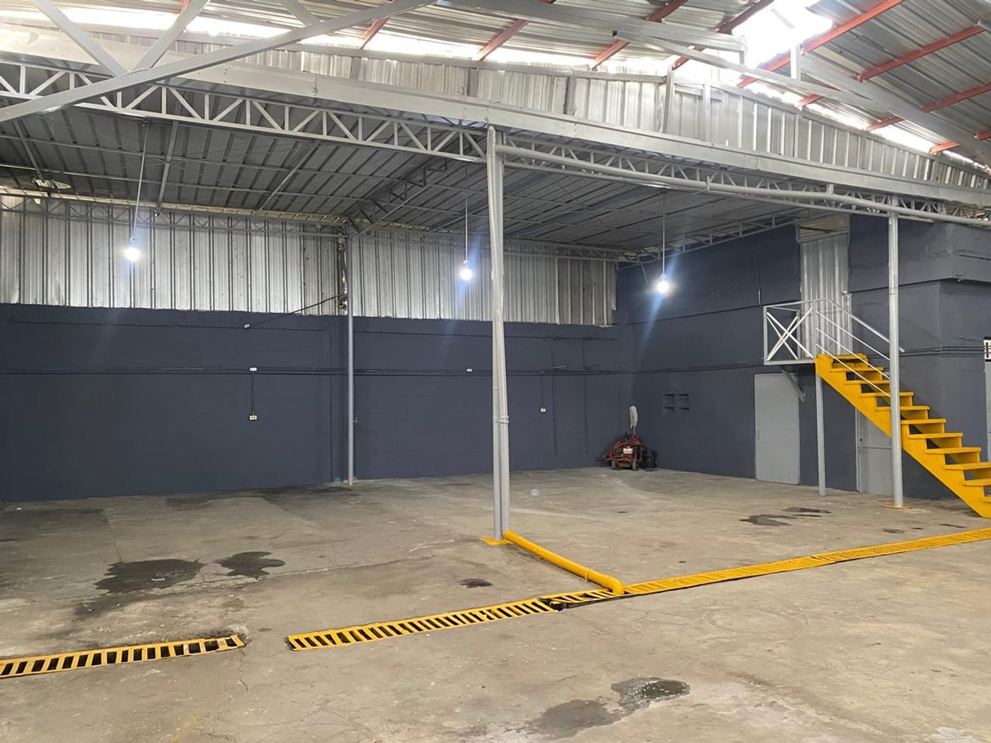 Ens. Paraíso: Nave de 490mts en alquiler – foto 5