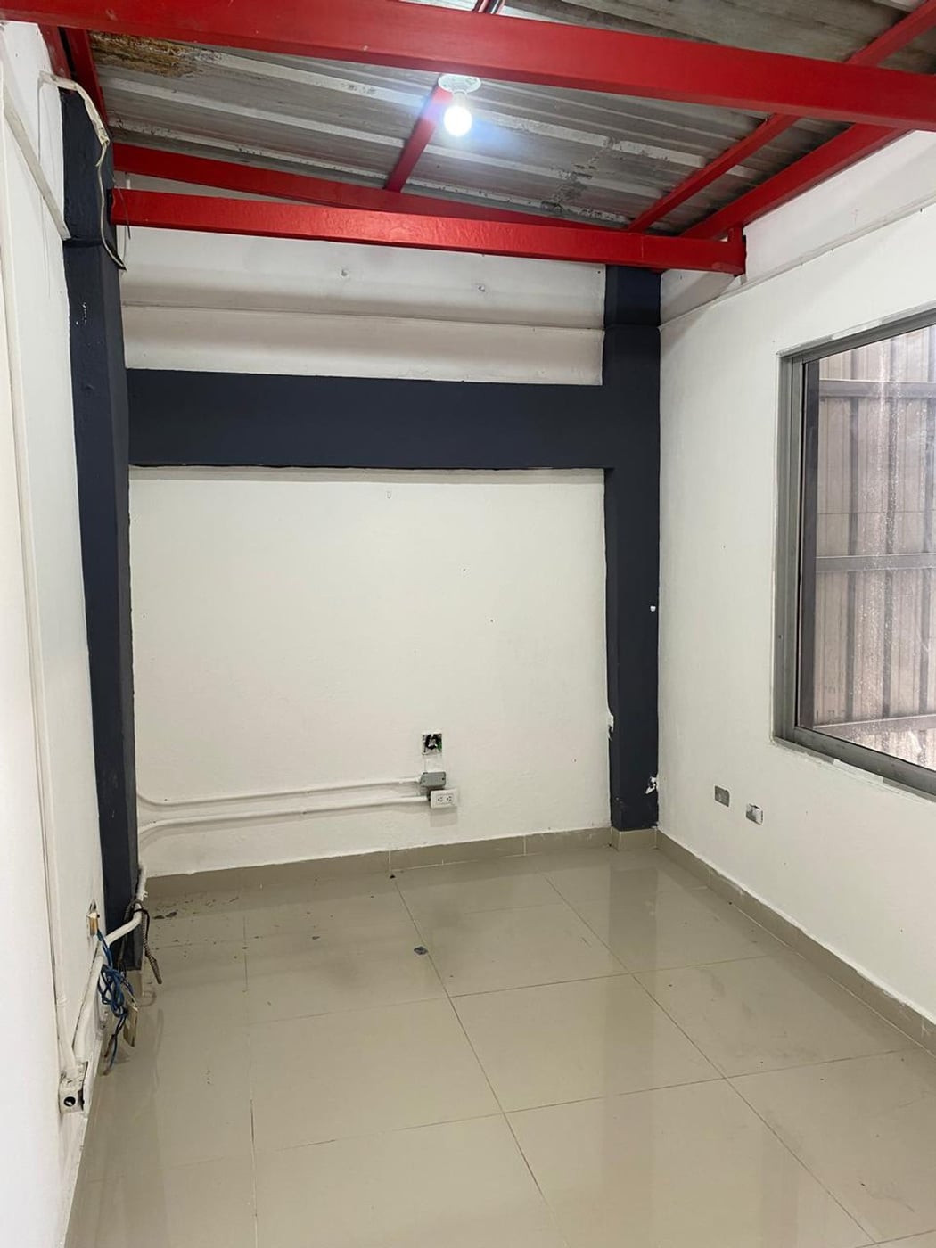 Ens. Paraíso: Nave de 490mts en alquiler – foto 8