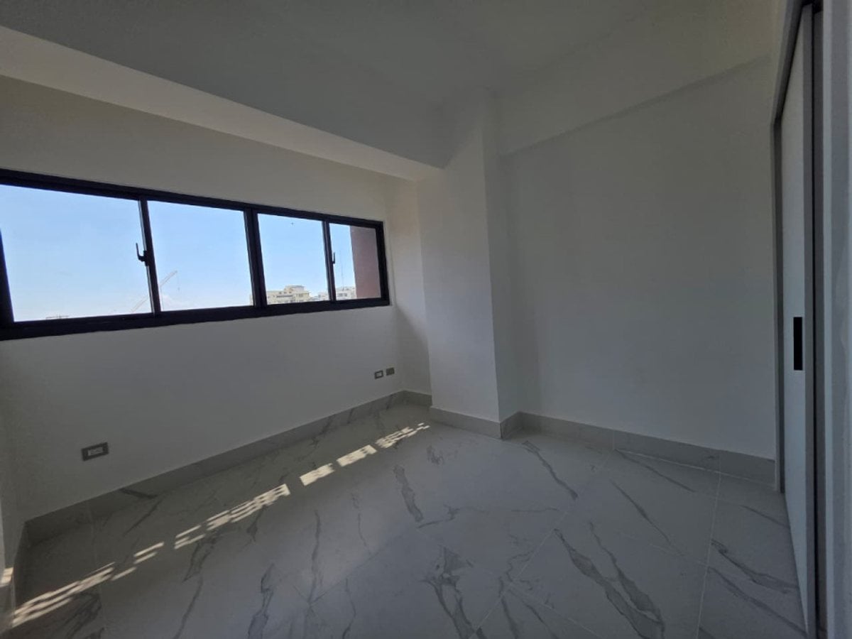 Apartamento en Alquiler en Evaristo Morales – foto 5