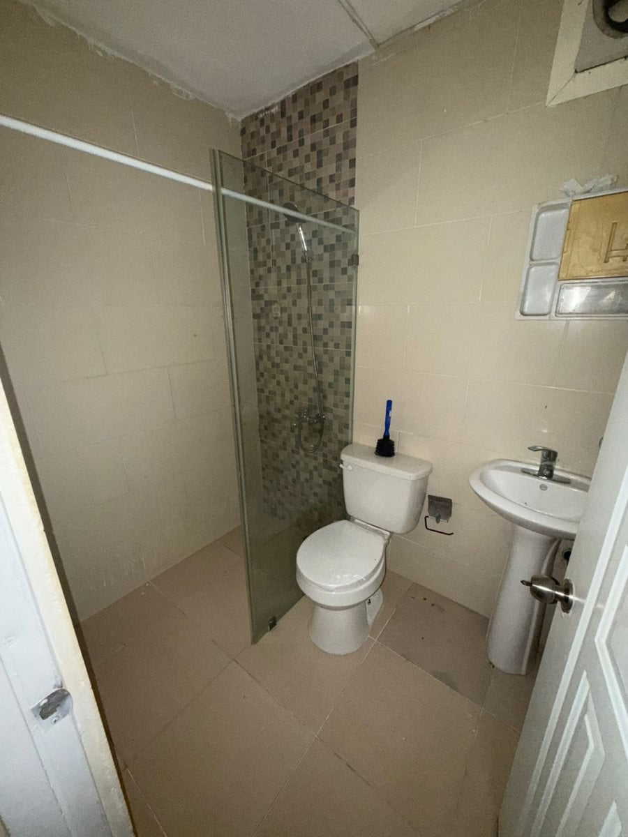Casa amplia en Jardines del Ozama – foto 5