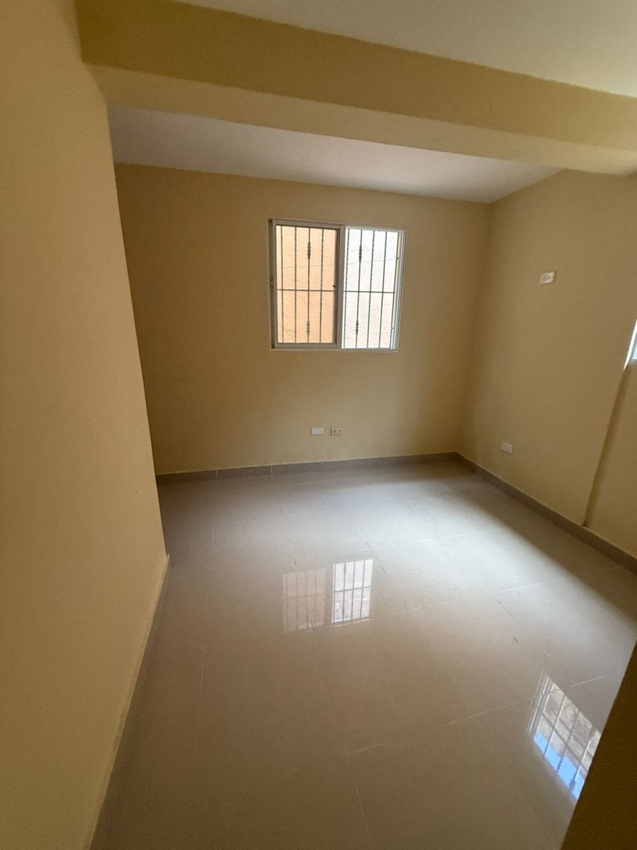 Casa amplia en Jardines del Ozama – foto 10