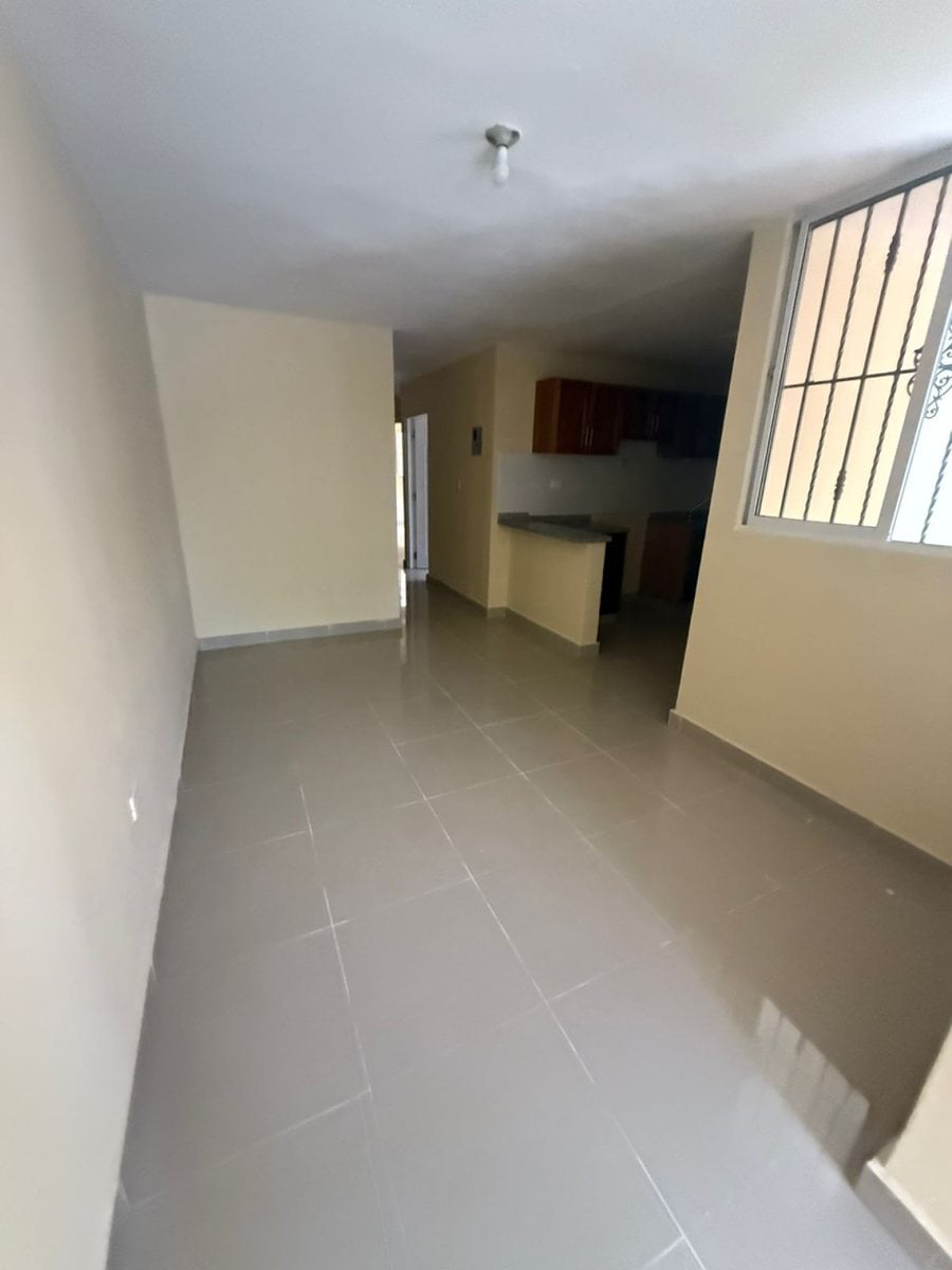 Casa amplia en Jardines del Ozama – foto 4
