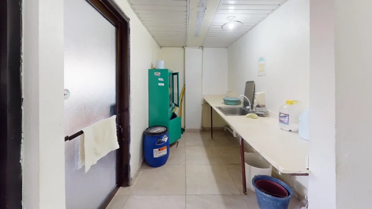 EDIFICIO EN VENTA EN LA SAN VICENTE DE PAUL – foto 7