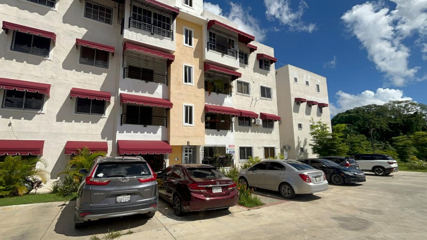 PRIMER PISO EN VENTA SANTO DOMINGO NORTE – foto 9