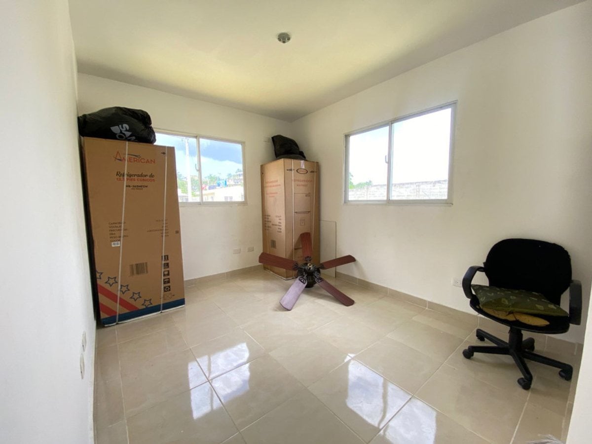 Casa en Cerros de Sabana Perdida, Santo Domingo – foto 5